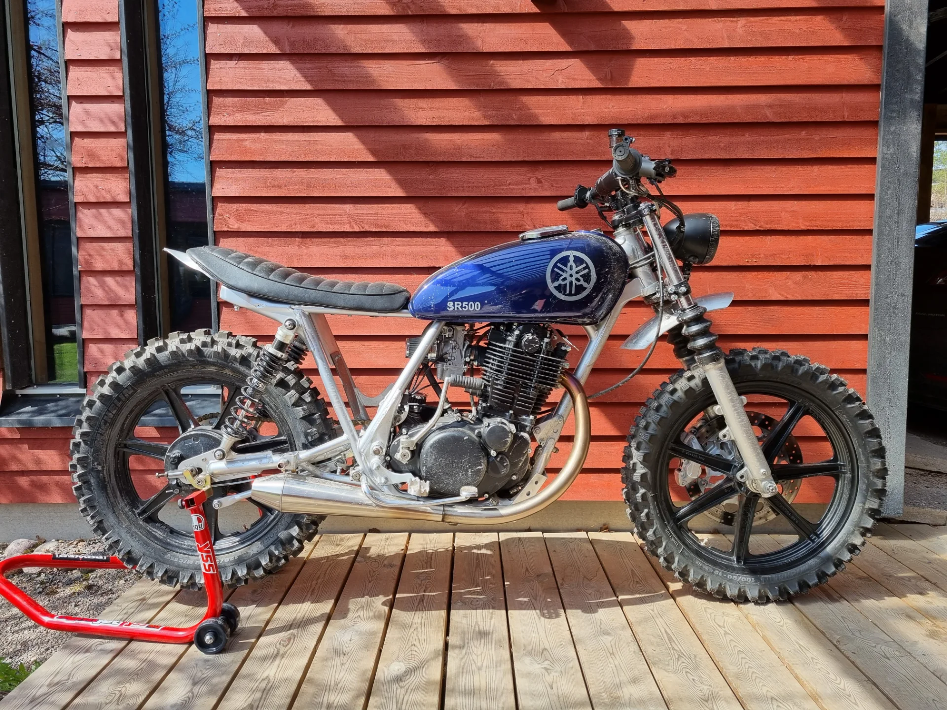 Yamaha SR500
